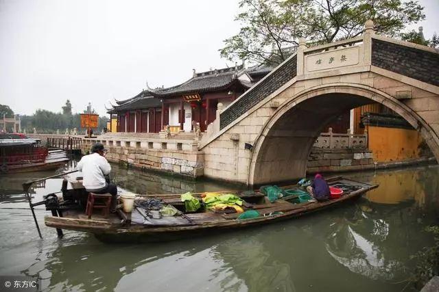 有什么方法可以给宝宝制造一个良好的睡眠环境?-全面解答你的问题
